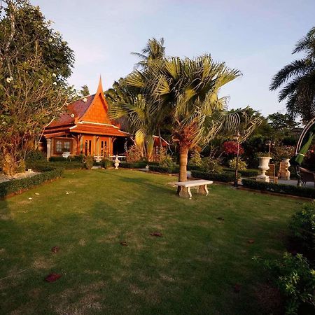 Baan Sang Pathum Hotel Rawai Kültér fotó